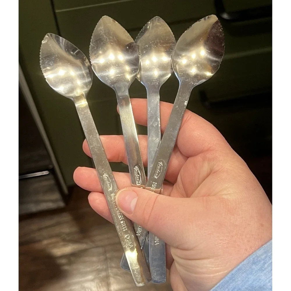 Set‎ of 4 Trudeau Stainless Steel Serrated Grapefruit Spoons